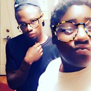 Meet your Posher, Leah